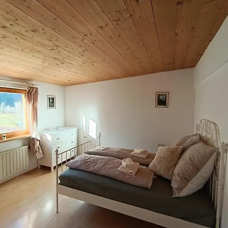 Krumm Und Schief Appartments * Brunau