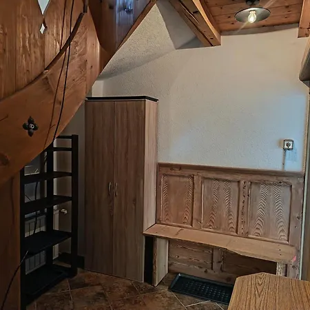 Apartment Krumm Und Schief Appartments