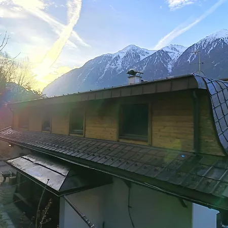 Krumm Und Schief Appartments