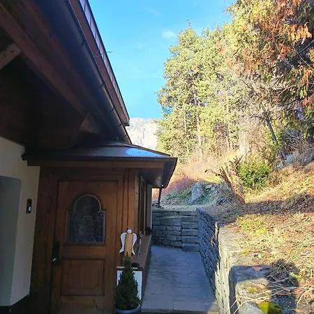 Appartement Krumm Und Schief Appartments Brunau