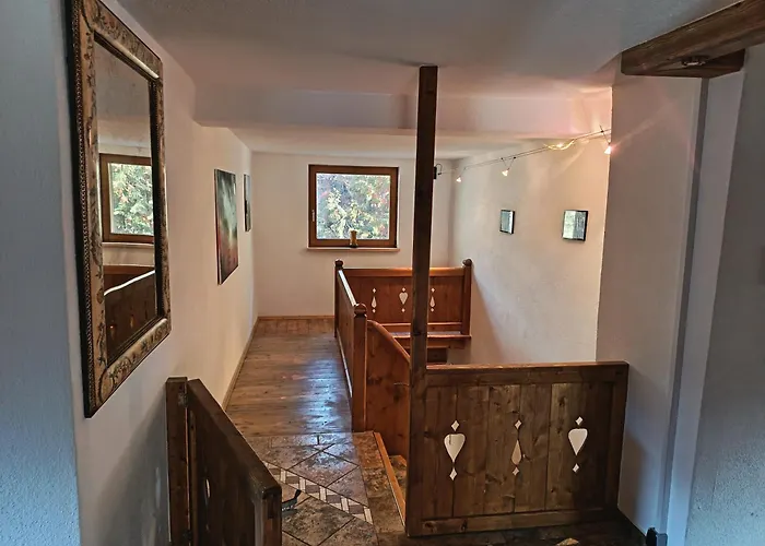 Krumm Und Schief Appartments Brunau