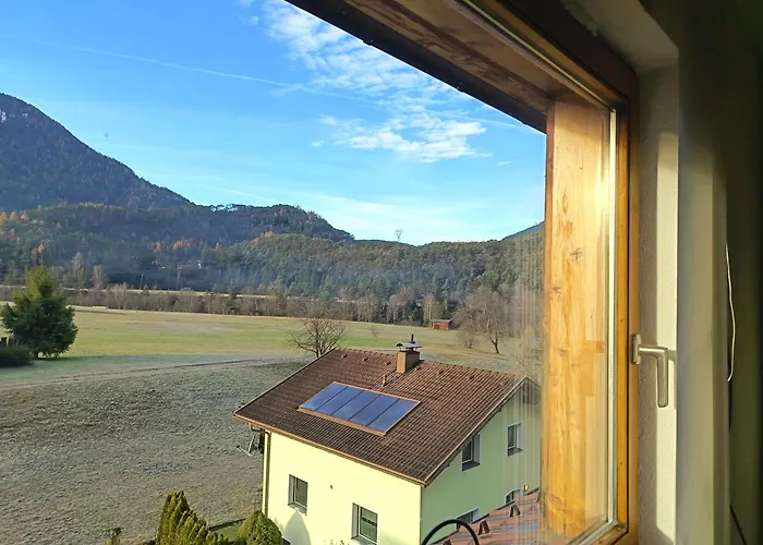 Krumm Und Schief Appartments Appartement Brunau