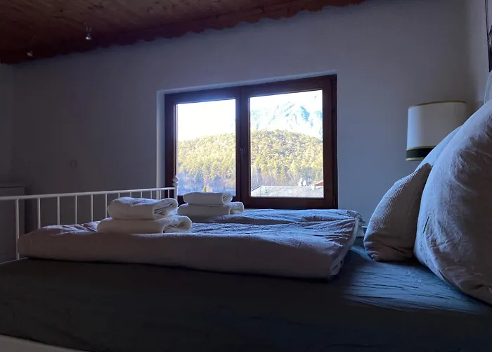 شقة Krumm Und Schief Appartments Brunau